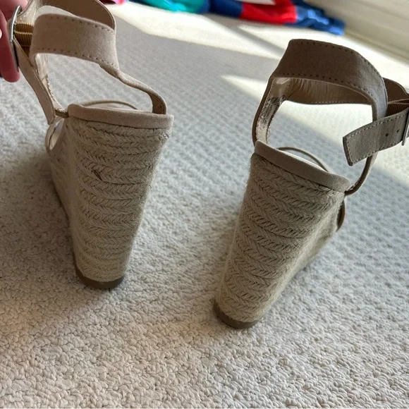 Lulu’s Beachy Dreams Natural Suede Espadrille Wedges Heels Size 7.5 - Picture 11 of 14